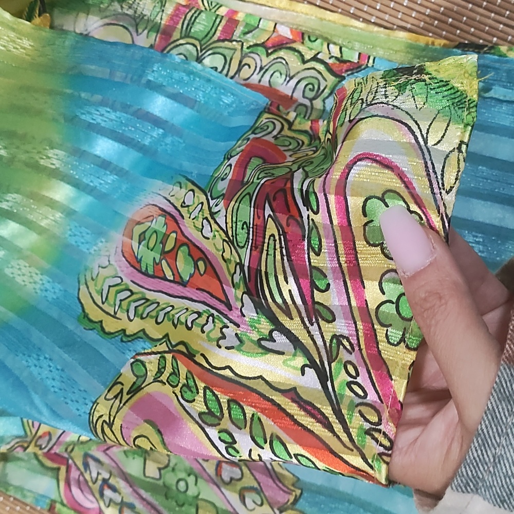 Pretty Vibrant Sheer Scarf